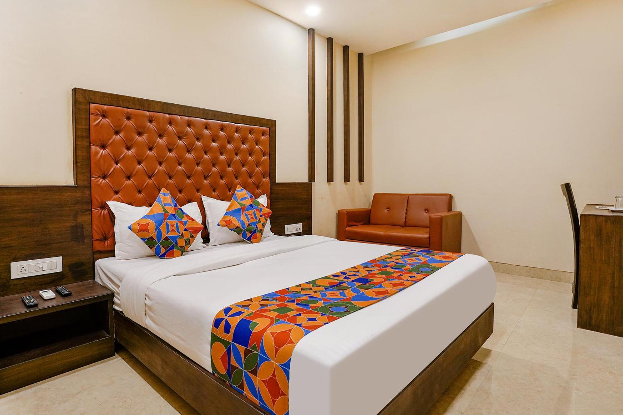 Fabhotel Vertigo Suites - Nr Bkc Bombay Extérieur photo
