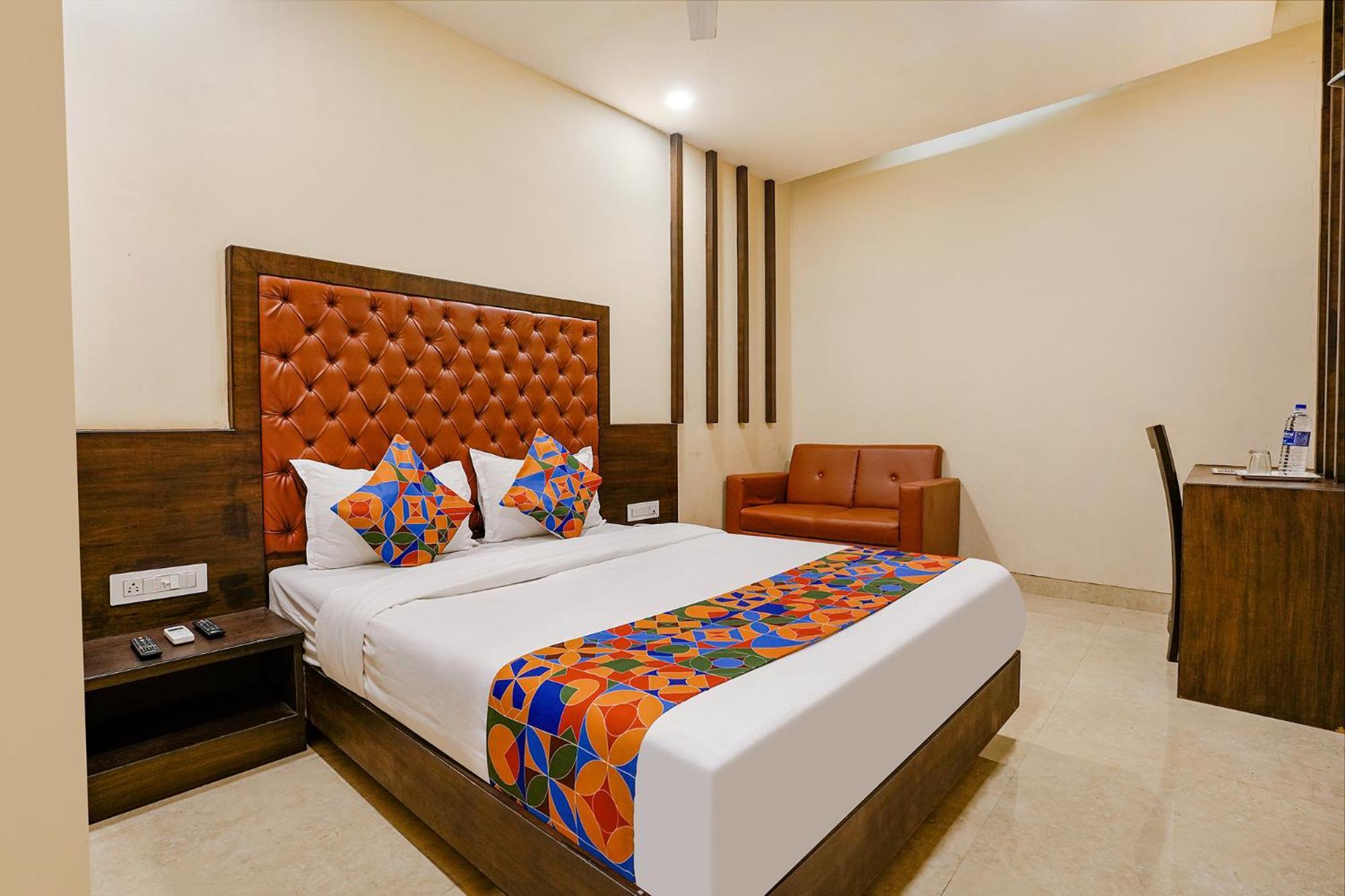 Fabhotel Vertigo Suites - Nr Bkc Bombay Extérieur photo